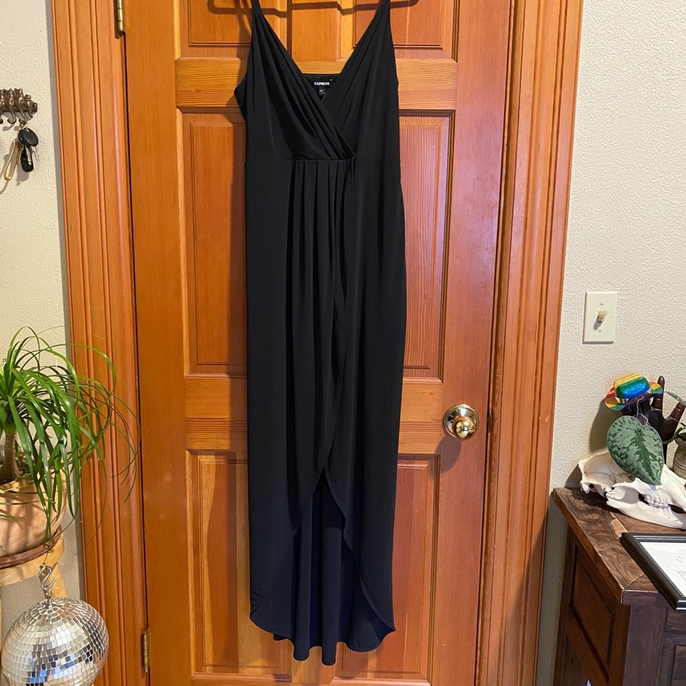 Express || BNWT Long Black Dress